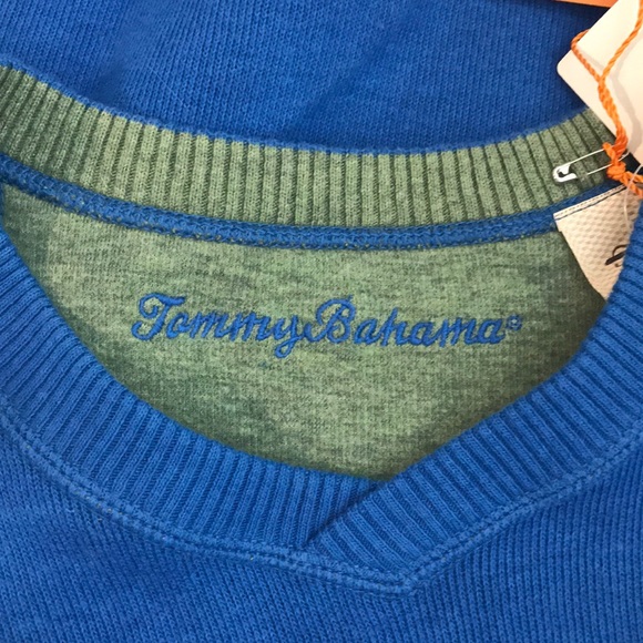 NEW Tommy Bahama Reversible V Neck Sweater - Picture 3 of 6